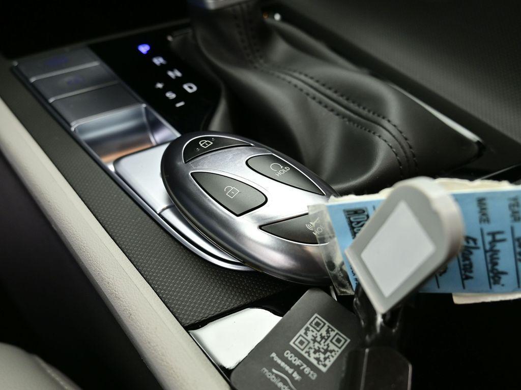 new 2025 Hyundai ELANTRA HEV car, priced at $31,560