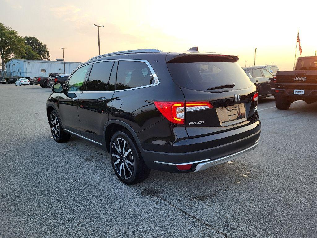 used 2022 Honda Pilot car, priced at $35,966