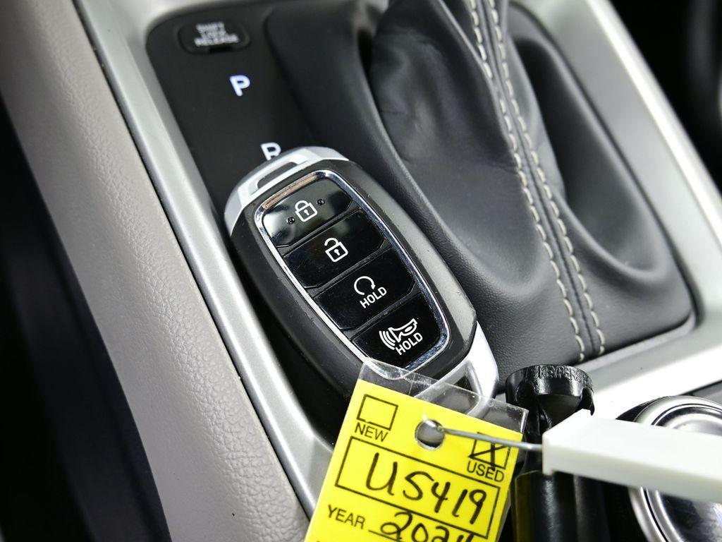 used 2024 Hyundai Venue car, priced at $20,936
