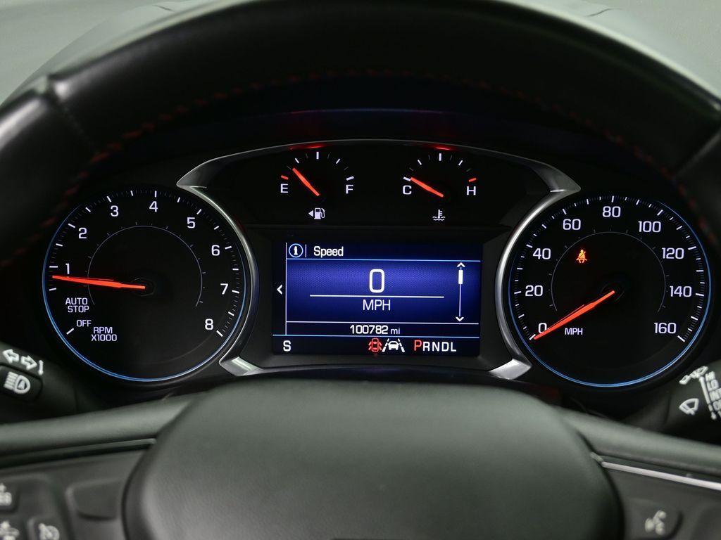 used 2022 Chevrolet Equinox car, priced at $18,000