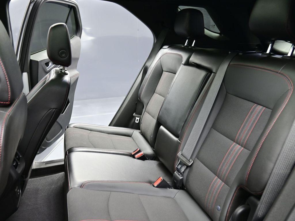 used 2022 Chevrolet Equinox car, priced at $18,000