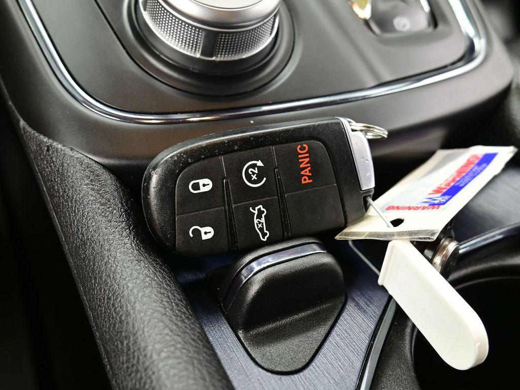 used 2016 Chrysler 200 car, priced at $15,900