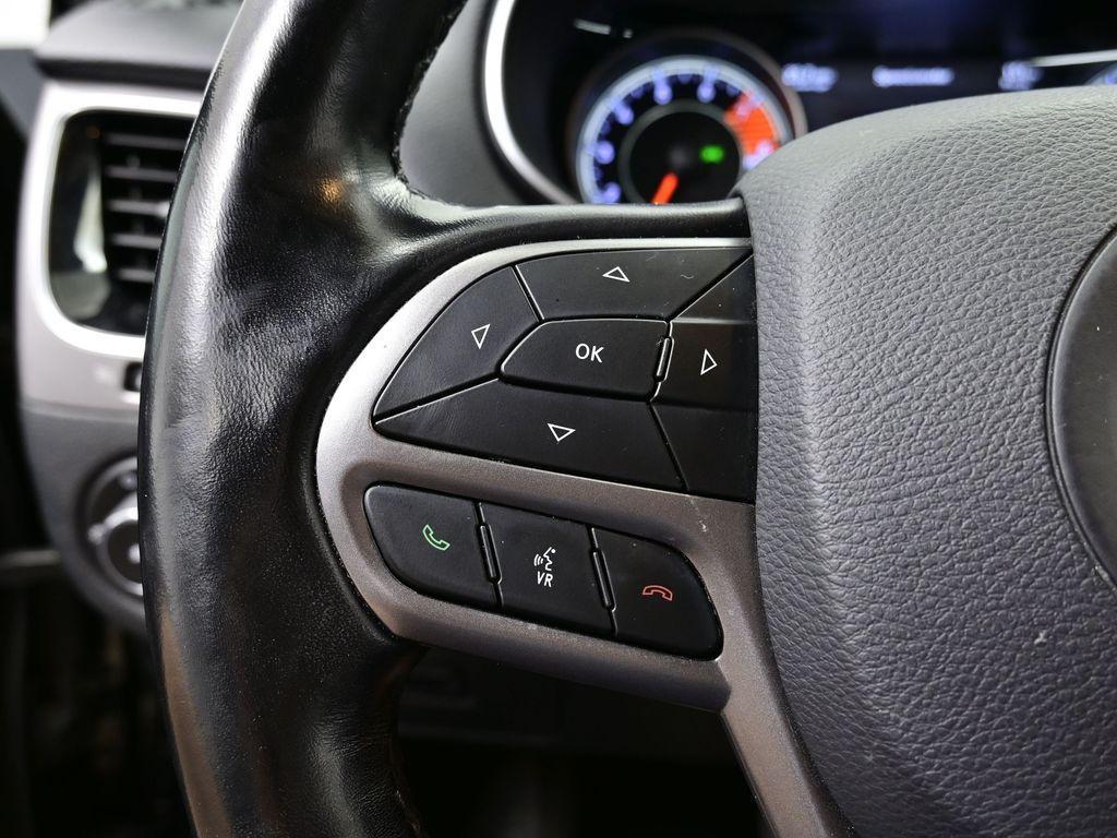 used 2020 Jeep Cherokee car, priced at $17,850