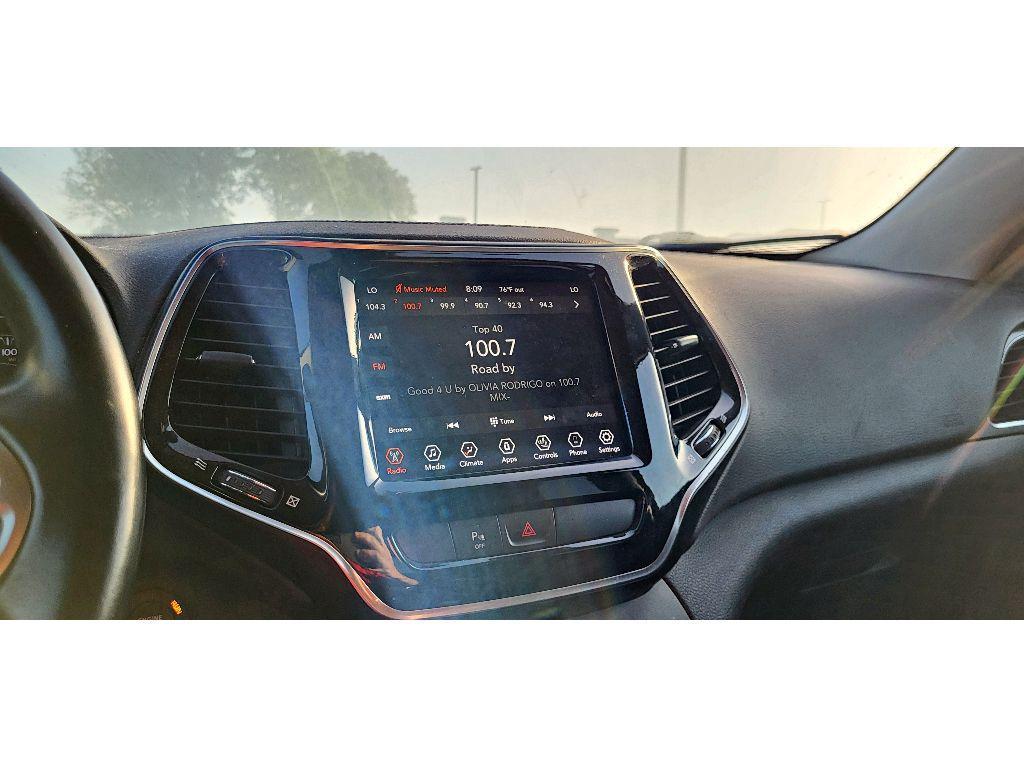 used 2020 Jeep Cherokee car, priced at $18,900