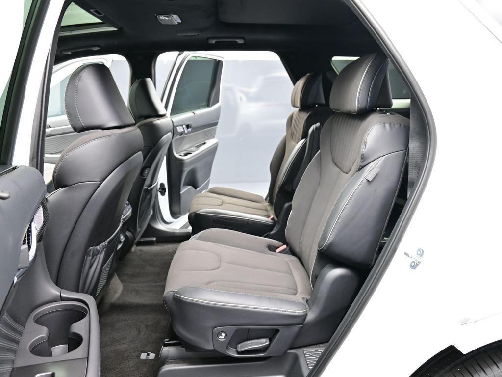 new 2025 Hyundai Palisade car, priced at $55,036