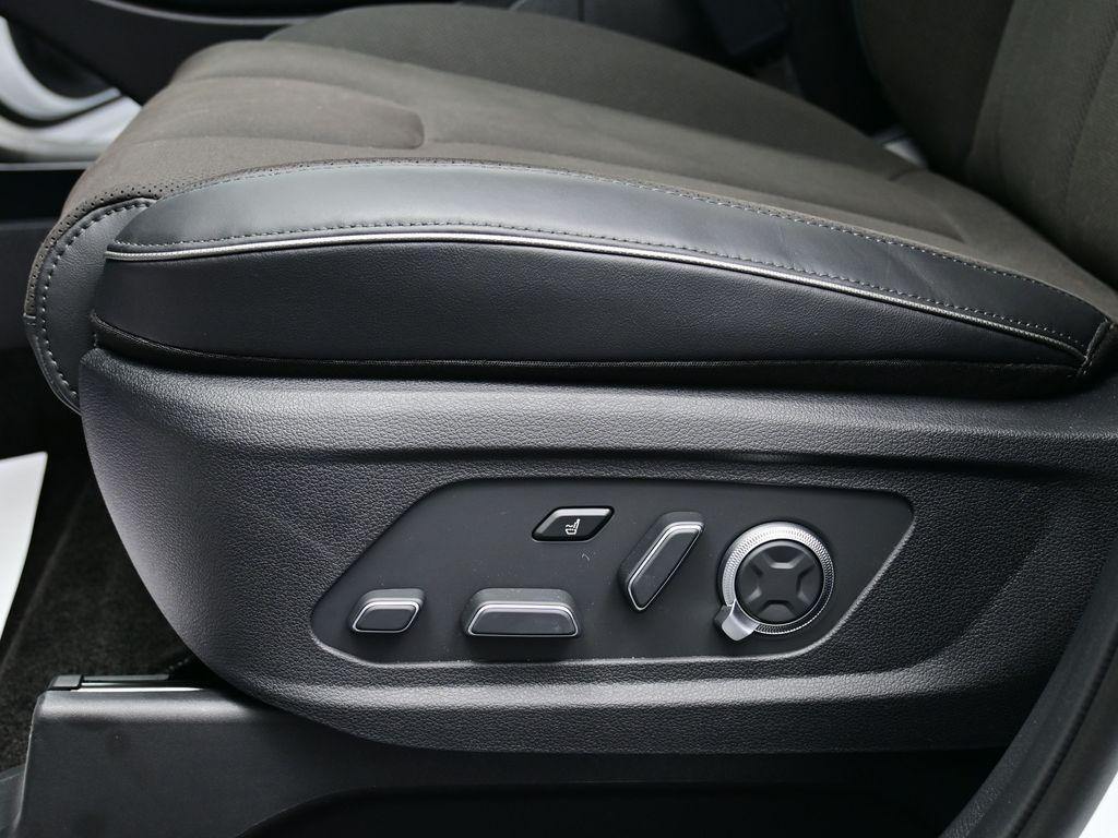 new 2025 Hyundai Palisade car, priced at $55,036