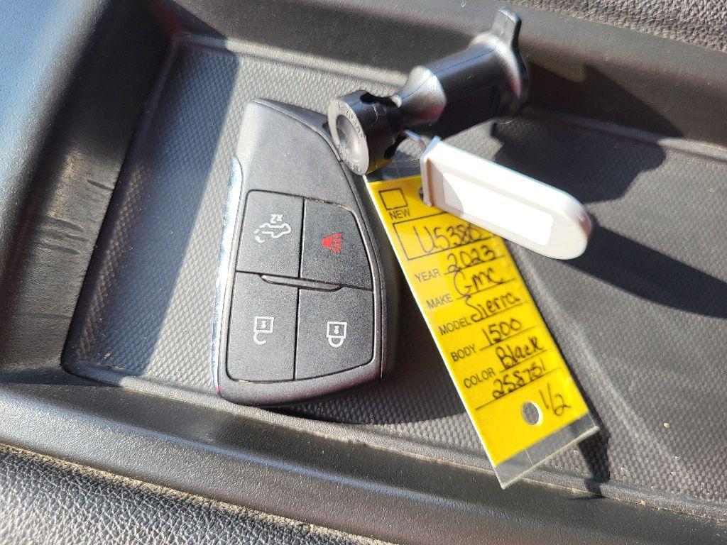 used 2023 GMC Sierra 1500 car, priced at $34,500