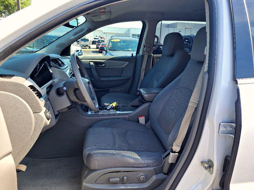 used 2017 Chevrolet Traverse car, priced at $12,450