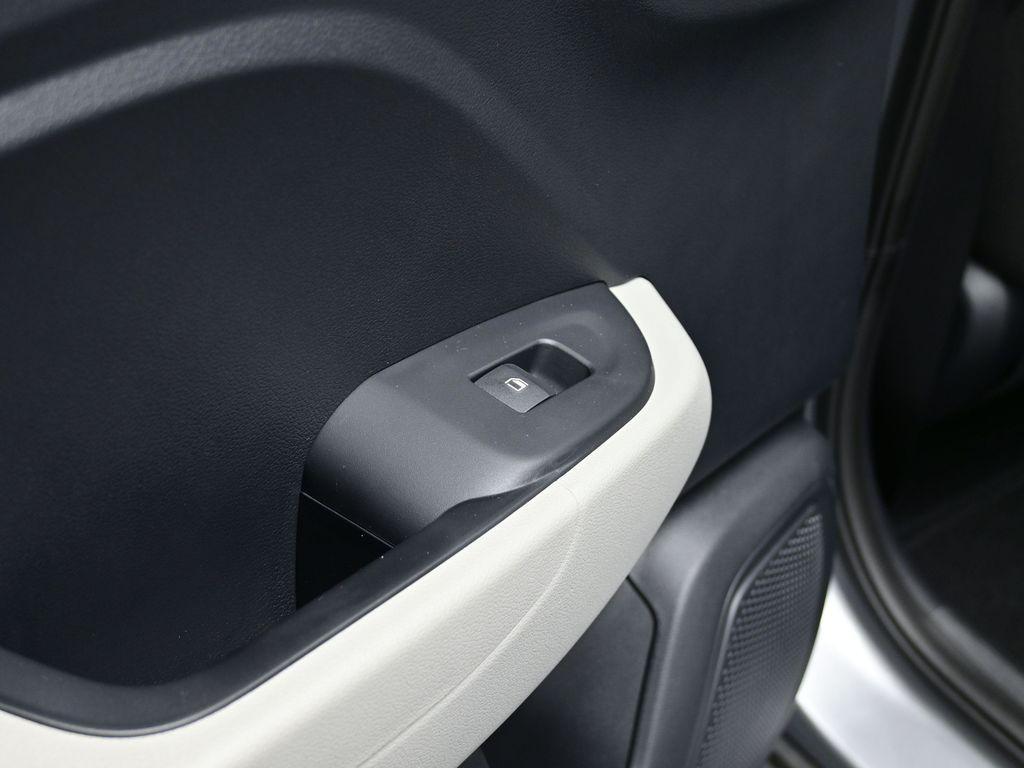 new 2025 Hyundai Venue car, priced at $23,739