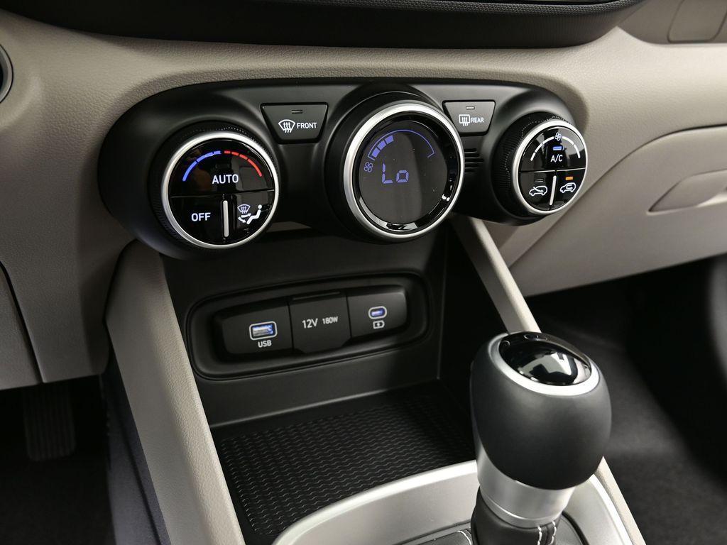 new 2025 Hyundai Venue car, priced at $23,739