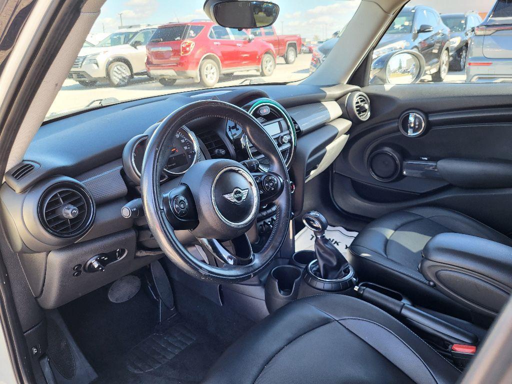 used 2015 MINI Hardtop car, priced at $10,500