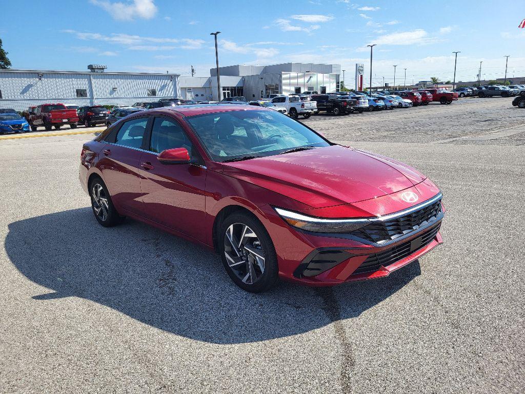 used 2024 Hyundai Elantra car, priced at $23,862