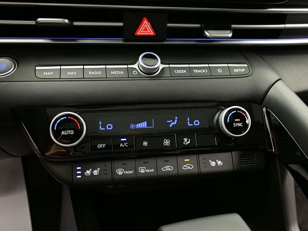 new 2025 Hyundai ELANTRA HEV car