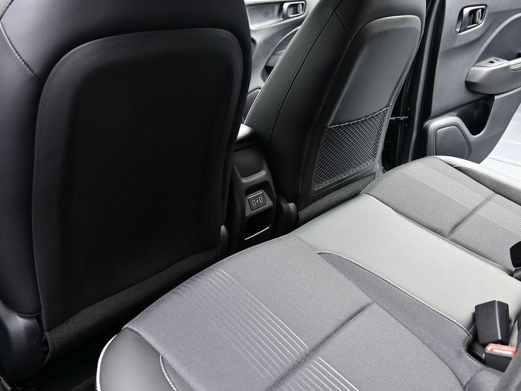new 2025 Hyundai Venue car