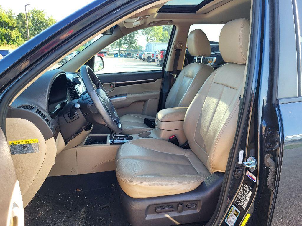 used 2012 Hyundai Santa Fe car, priced at $9,000