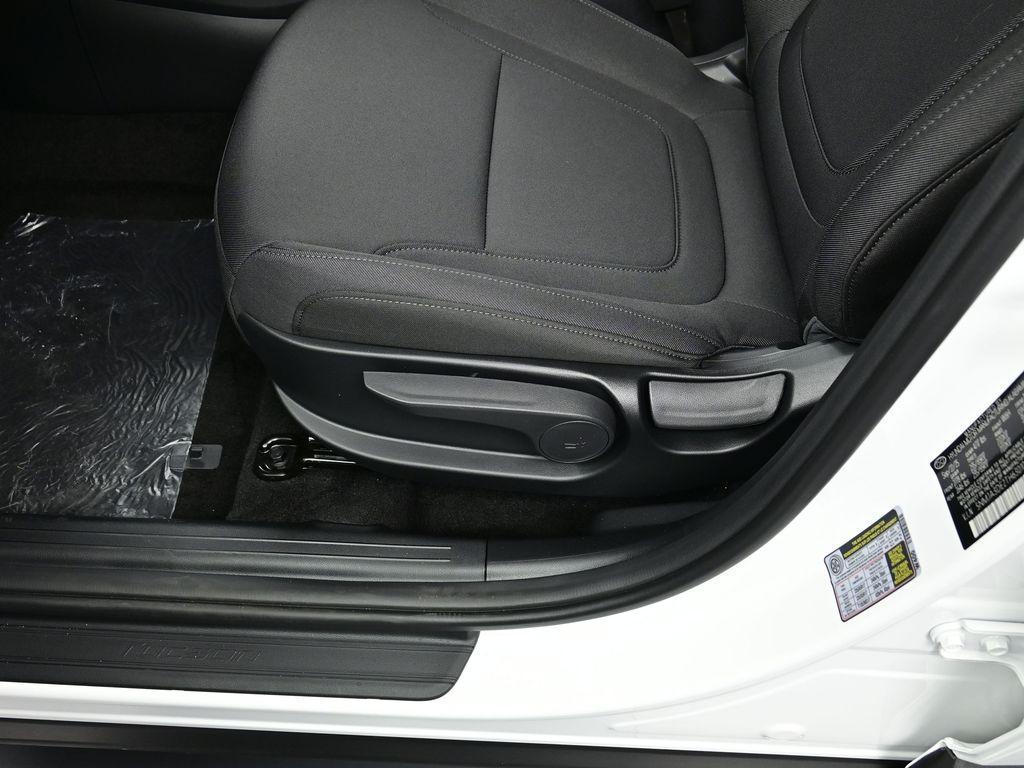 new 2026 Hyundai Tucson car, priced at $32,225