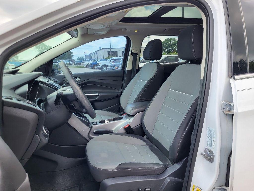 used 2014 Ford Escape car, priced at $5,850