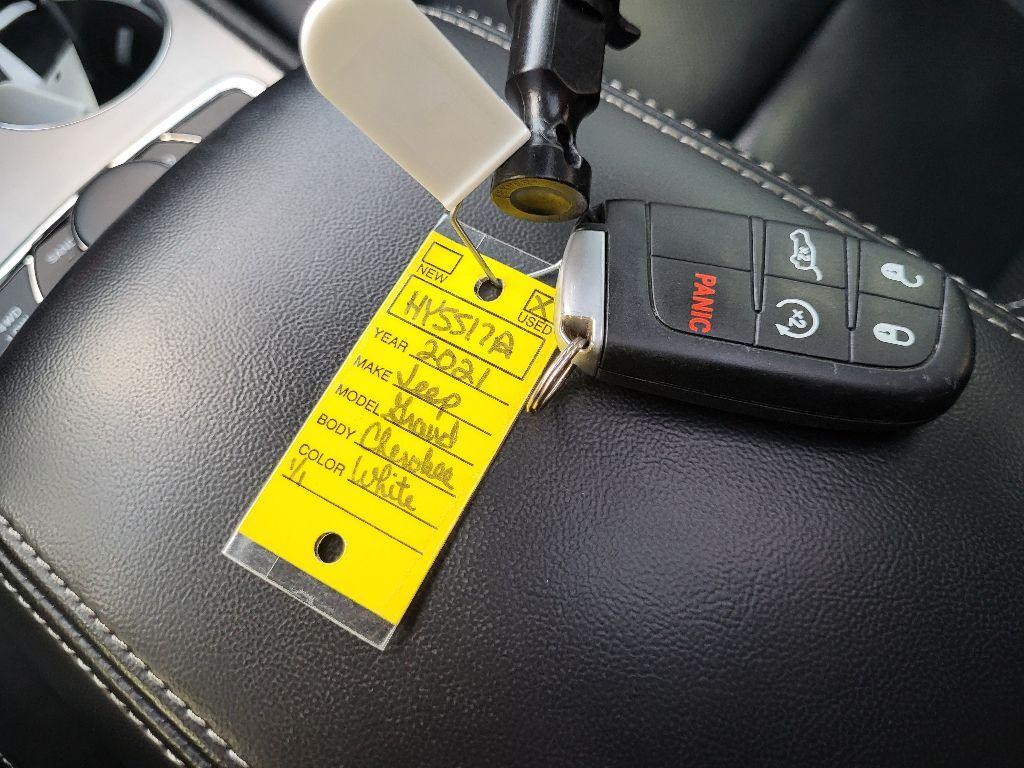 used 2021 Jeep Grand Cherokee car, priced at $27,500