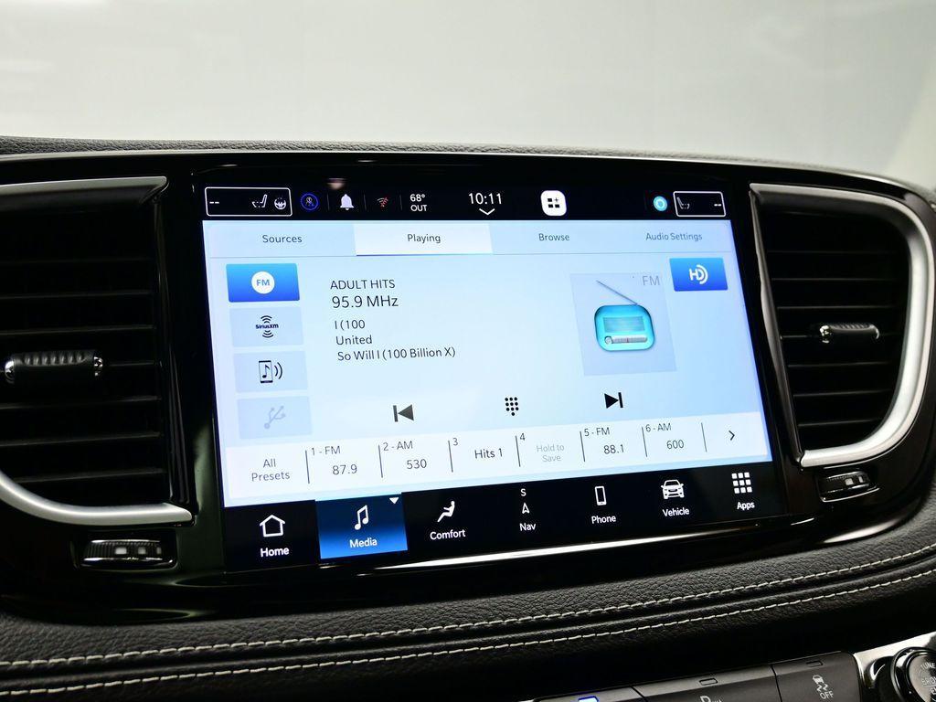 used 2023 Chrysler Pacifica Hybrid car, priced at $27,900