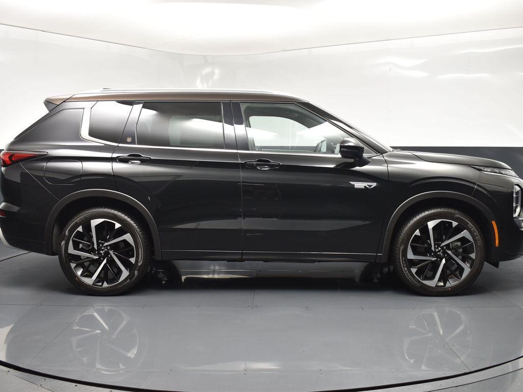 used 2023 Mitsubishi Outlander PHEV car, priced at $30,900