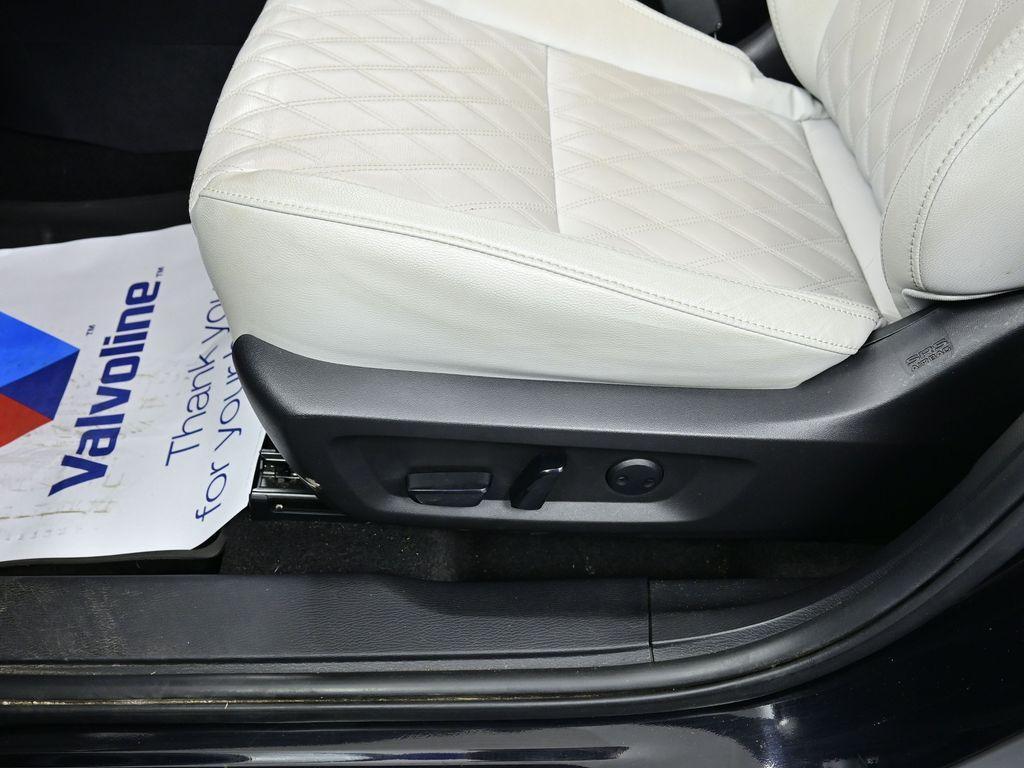 used 2022 Mitsubishi Outlander car, priced at $24,600
