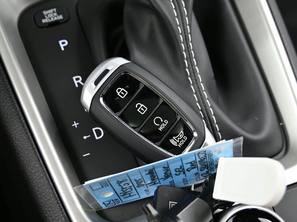 new 2025 Hyundai Venue car, priced at $24,384