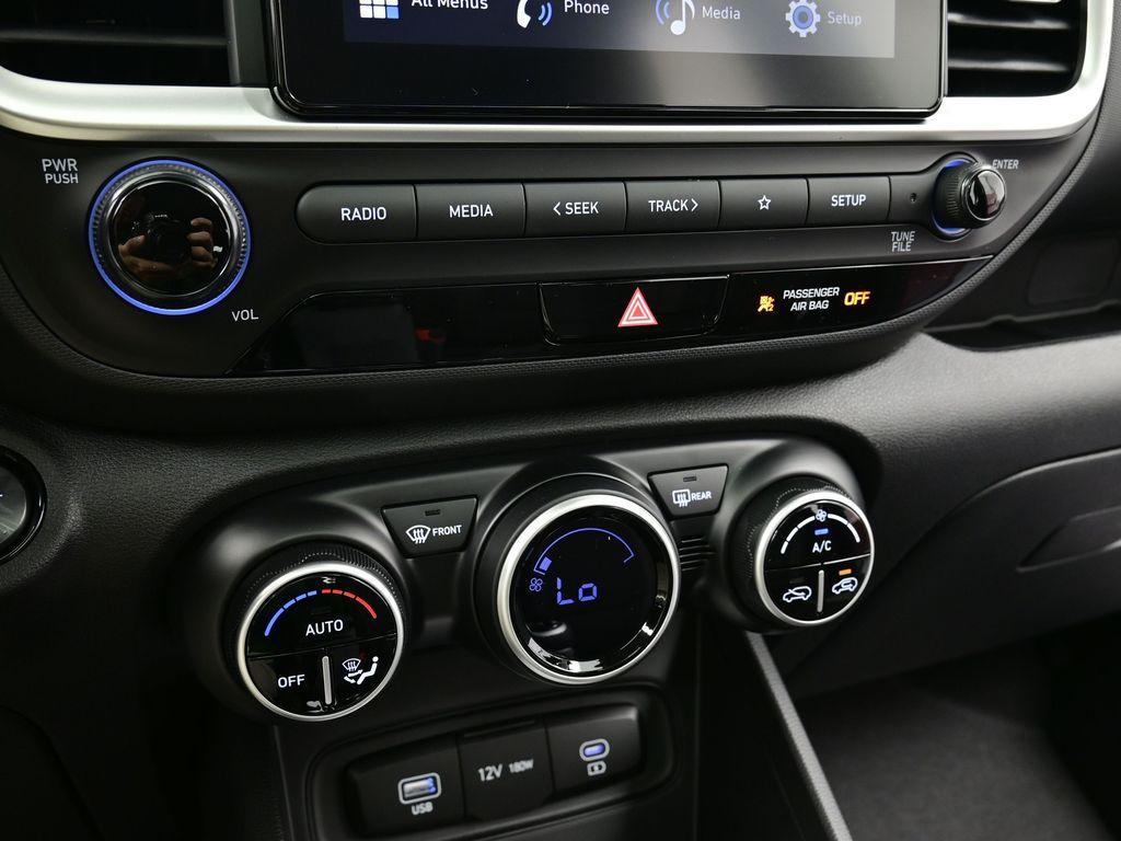 new 2025 Hyundai Venue car, priced at $24,384