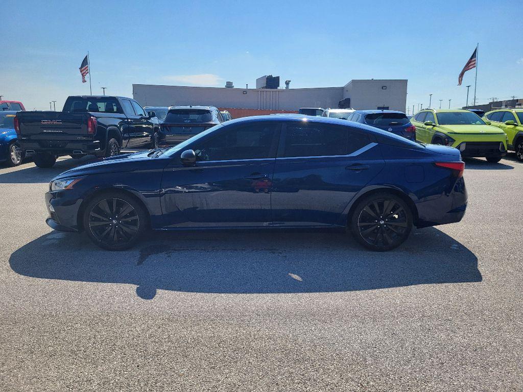 used 2019 Nissan Altima car, priced at $13,500
