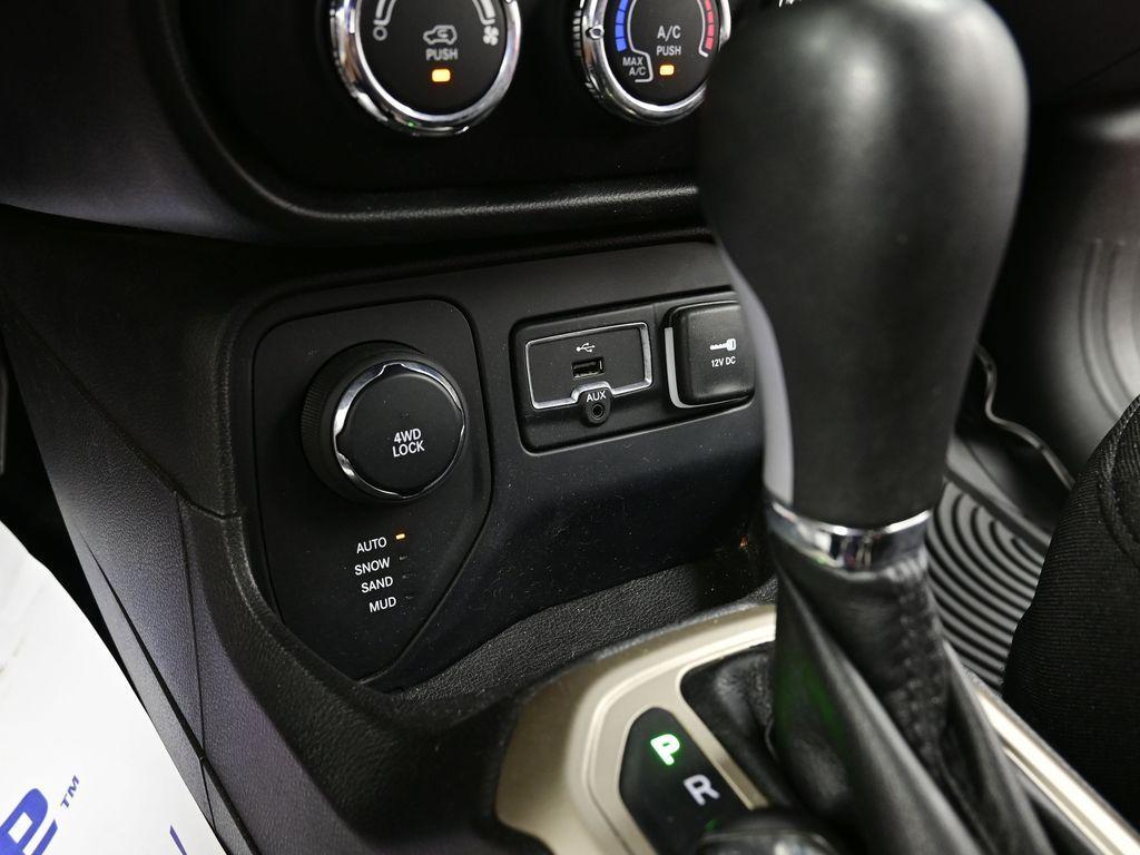 used 2016 Jeep Renegade car, priced at $13,997