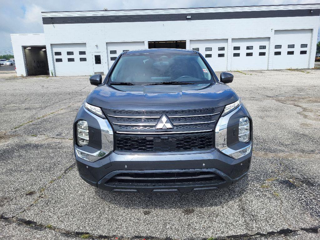 used 2024 Mitsubishi Outlander car, priced at $27,347