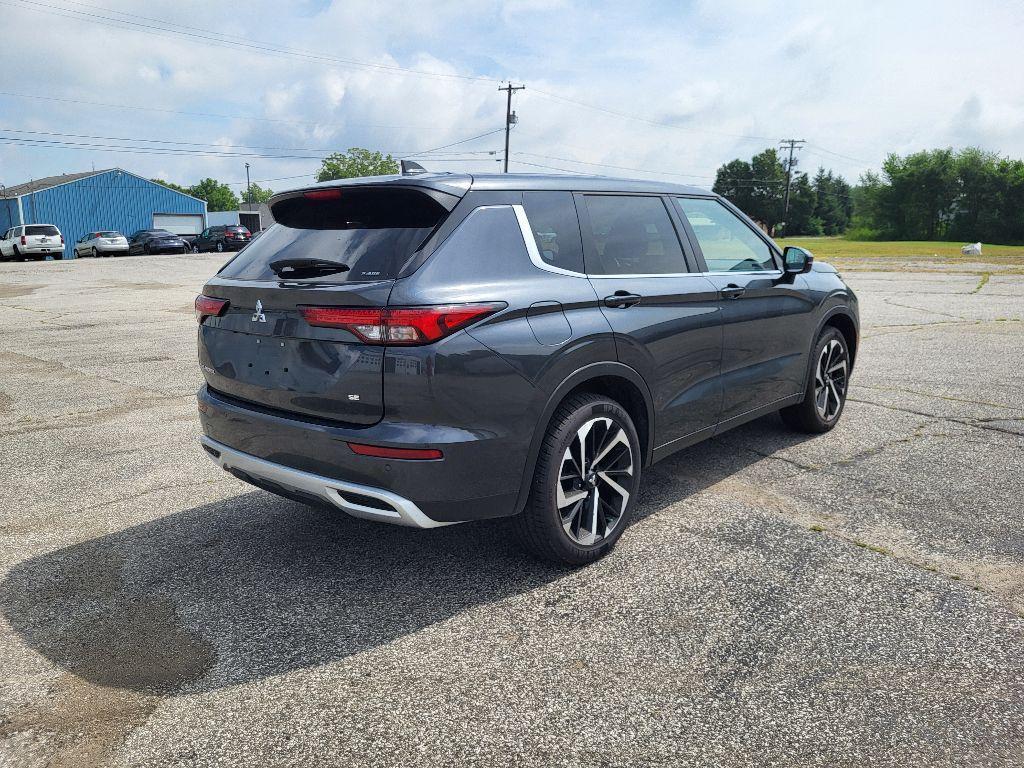 used 2024 Mitsubishi Outlander car, priced at $27,347
