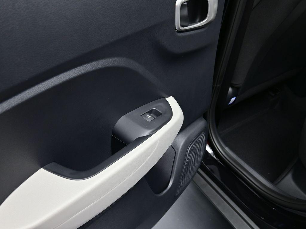 new 2025 Hyundai Venue car, priced at $23,739