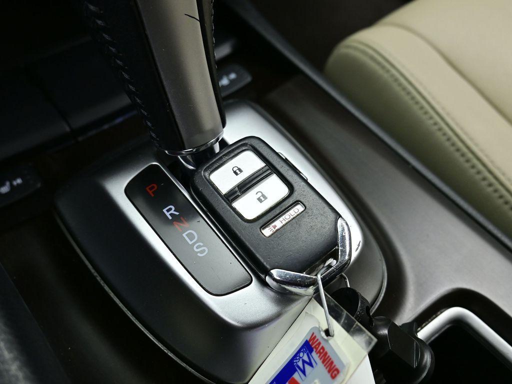 used 2013 Honda Crosstour car, priced at $12,800