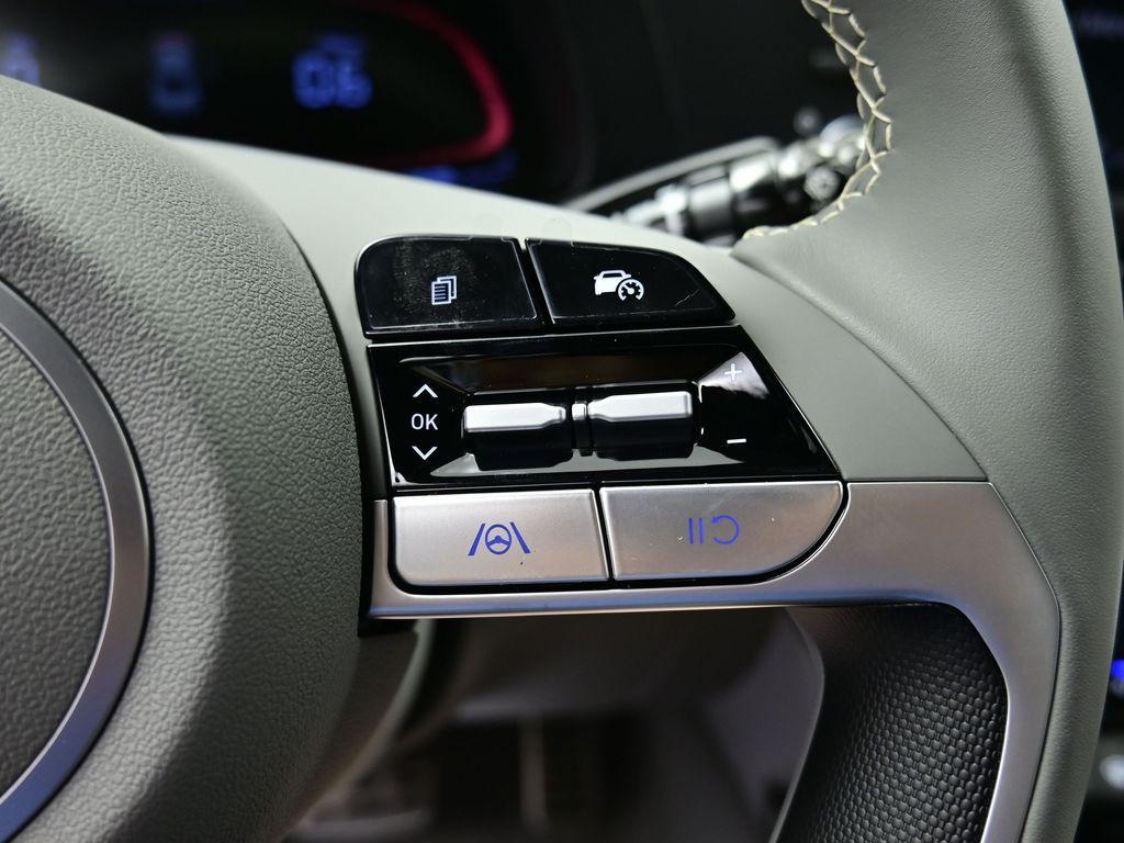 new 2025 Hyundai Elantra car, priced at $25,070