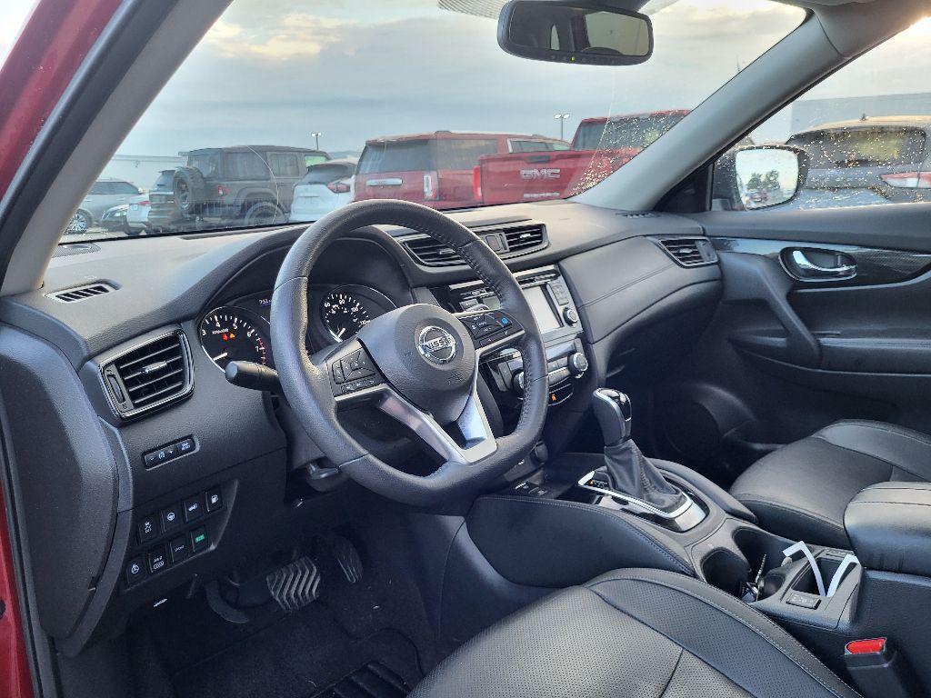 used 2020 Nissan Rogue car, priced at $24,900