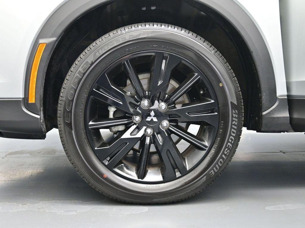 used 2024 Mitsubishi Eclipse Cross car, priced at $23,000