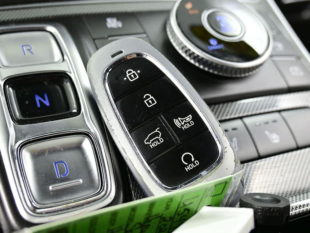 used 2023 Hyundai Santa Fe Plug-In Hybrid car, priced at $28,000