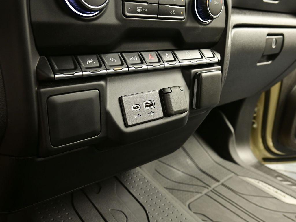 used 2022 Chevrolet Silverado 1500 car, priced at $42,394