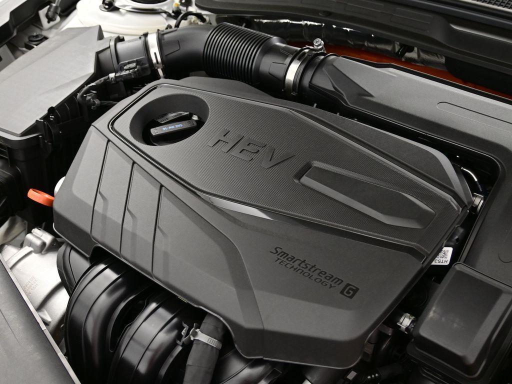 new 2025 Hyundai Sonata Hybrid car, priced at $39,076