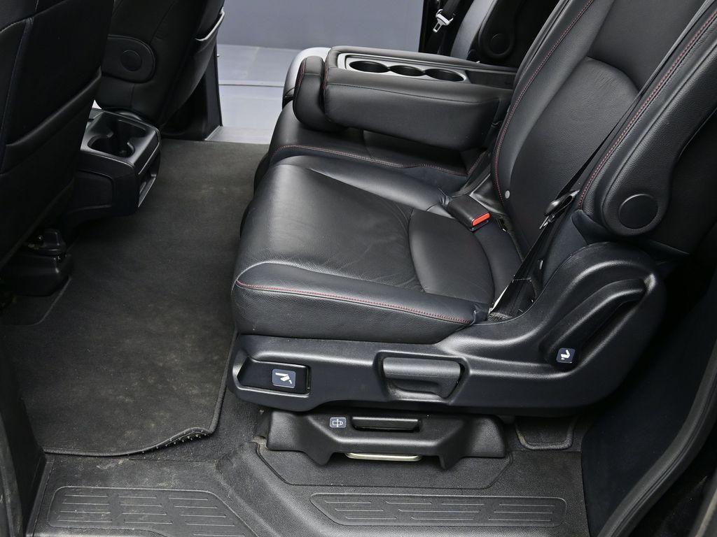 used 2023 Honda Odyssey car, priced at $31,000