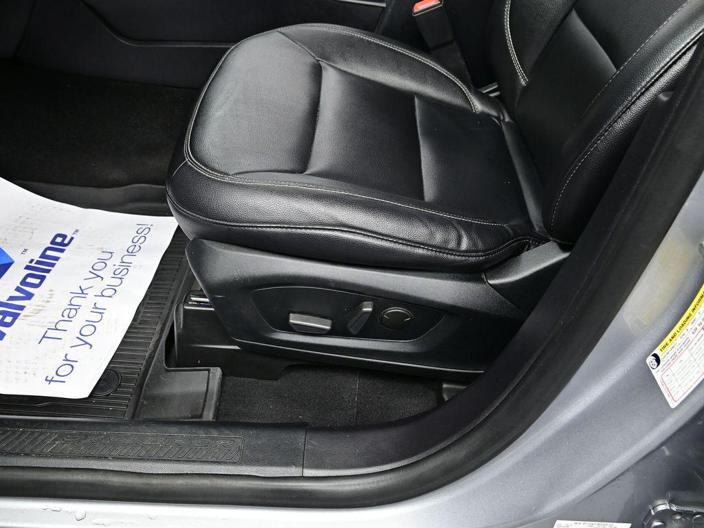 used 2020 Ford Explorer car, priced at $19,893