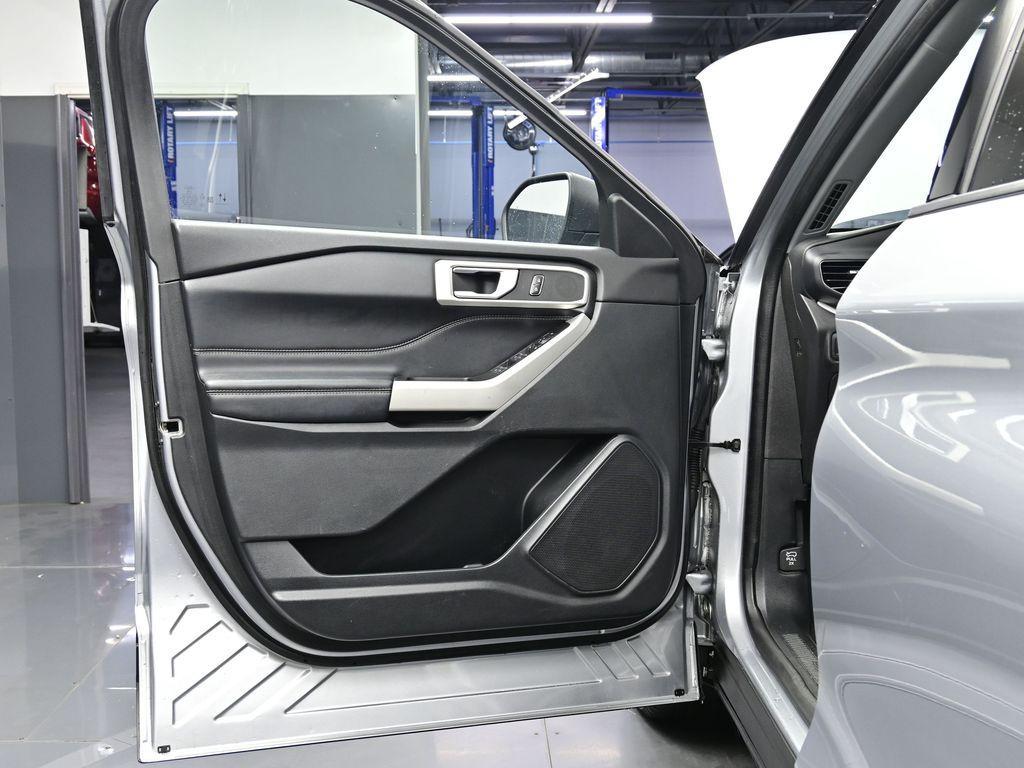 used 2020 Ford Explorer car, priced at $19,893