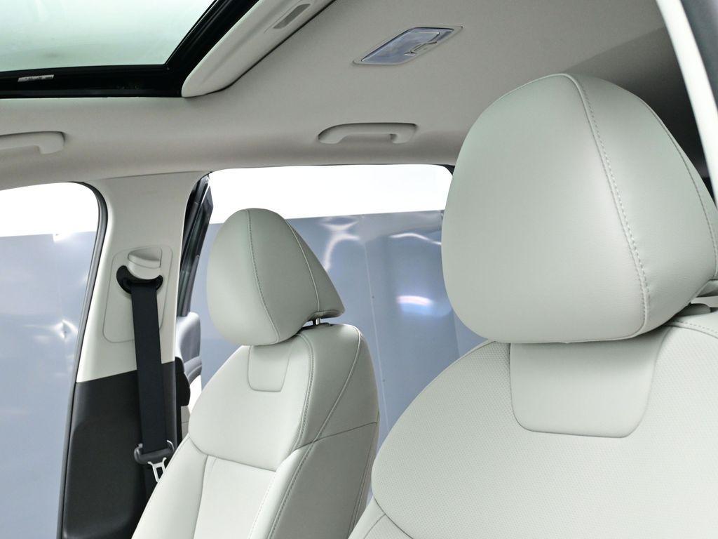 new 2025 Hyundai Tucson car, priced at $34,099
