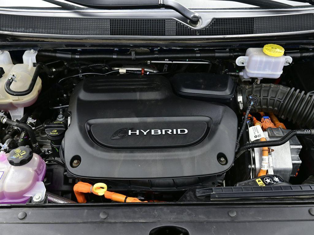 used 2024 Chrysler Pacifica Hybrid car, priced at $29,990
