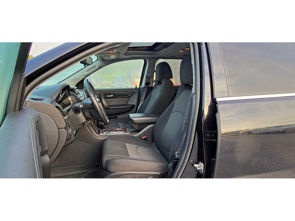 used 2014 Chevrolet Traverse car, priced at $11,950