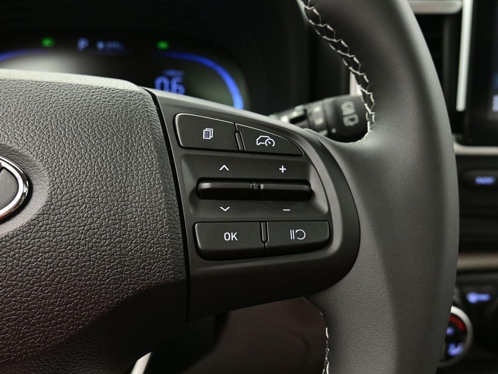 new 2025 Hyundai Venue car, priced at $23,805