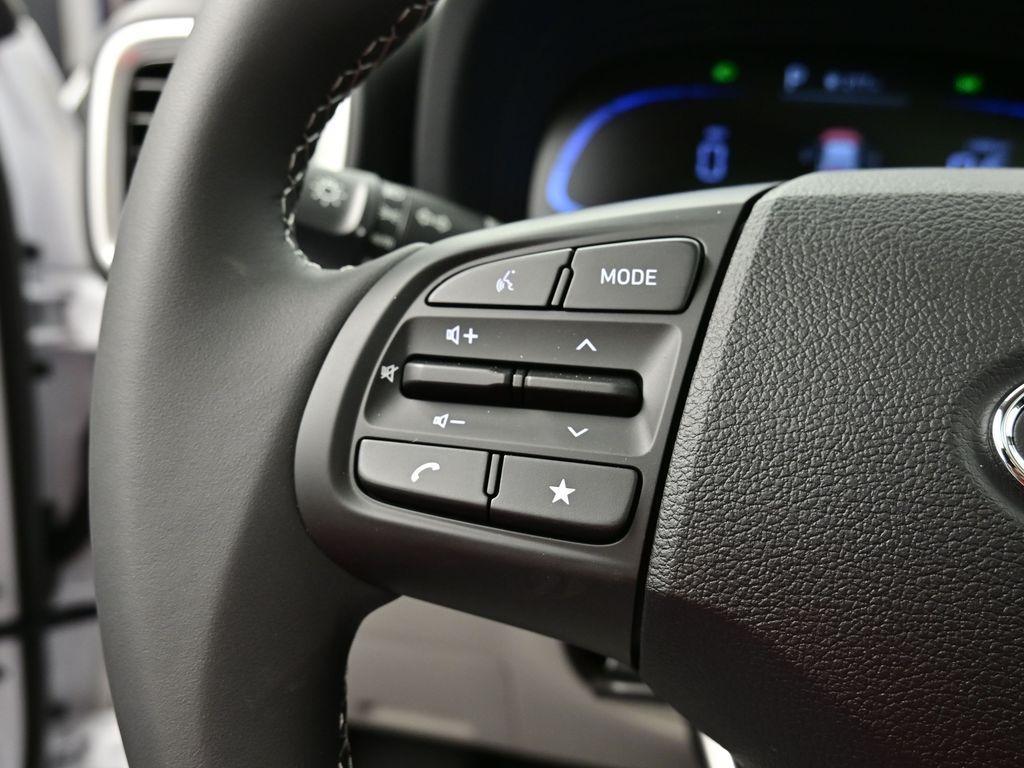 new 2025 Hyundai Venue car, priced at $23,805