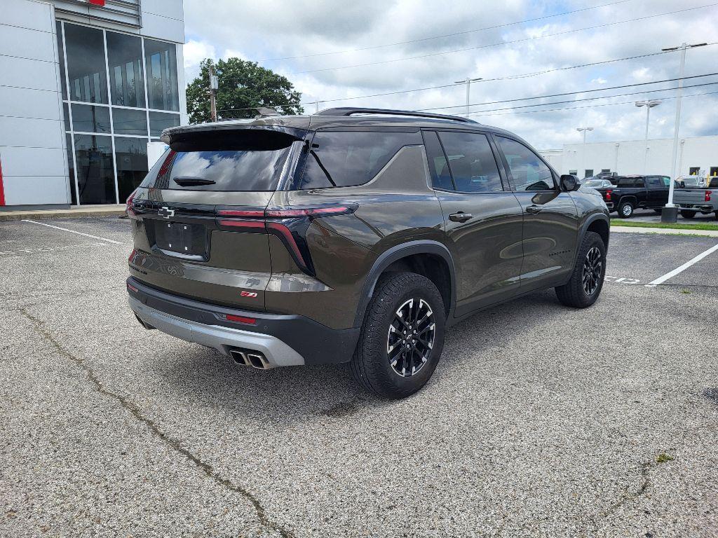 used 2024 Chevrolet Traverse car