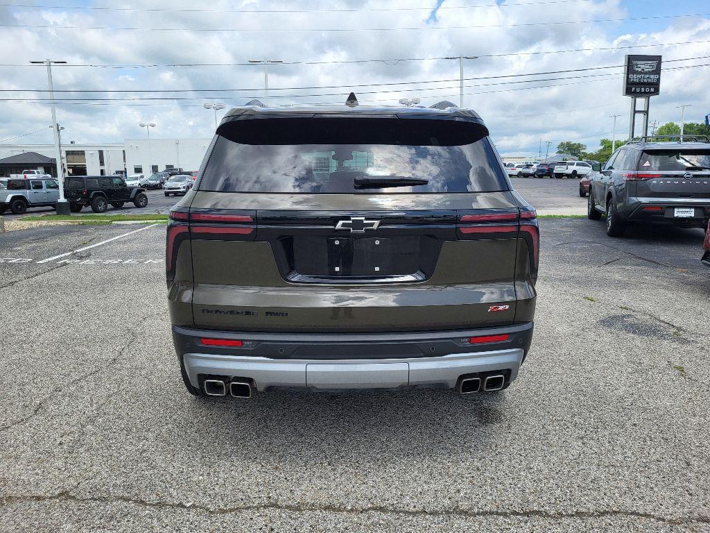used 2024 Chevrolet Traverse car