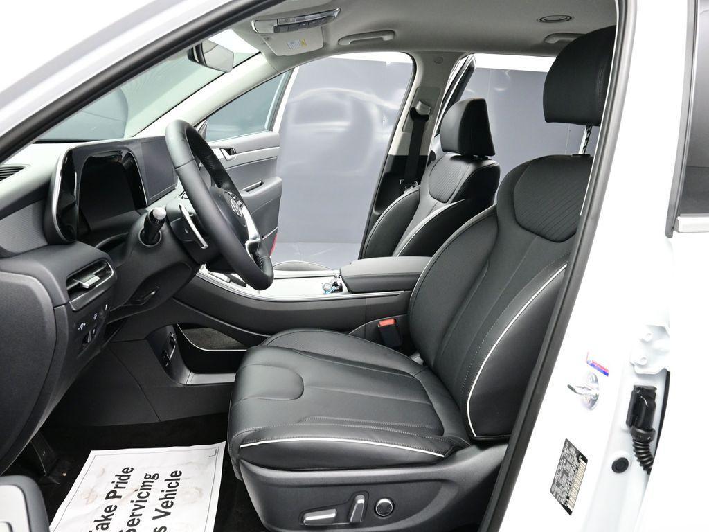 new 2025 Hyundai Palisade car, priced at $42,684